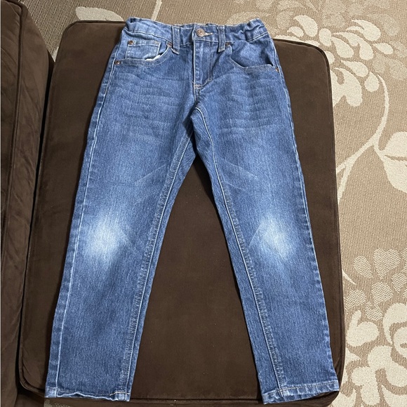 2 for $10. Add x2 items marked to receive discount.Boys Lee Denim Jeans, Size 8. - Picture 1 of 3